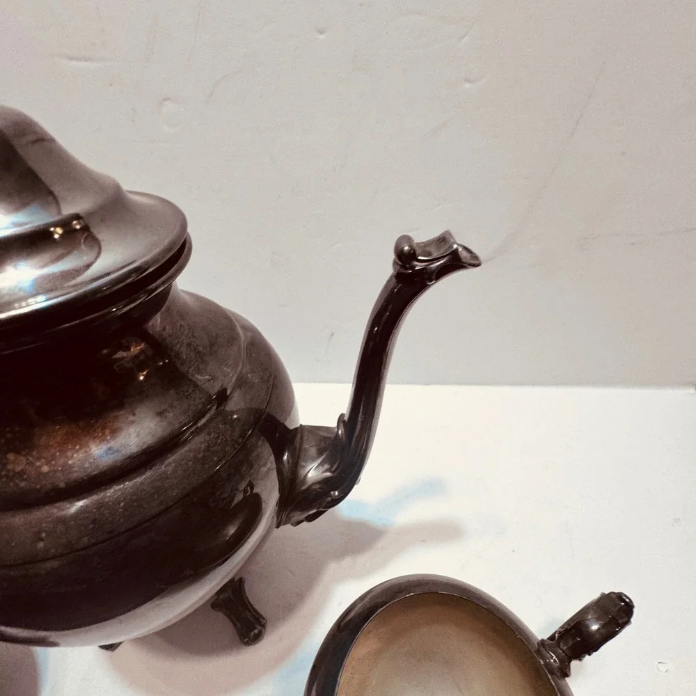 WM Rogers Silver Plate Tea‎ Set Vintage Coffee Pot Sugar Bowl Creamer Ornate 3pc